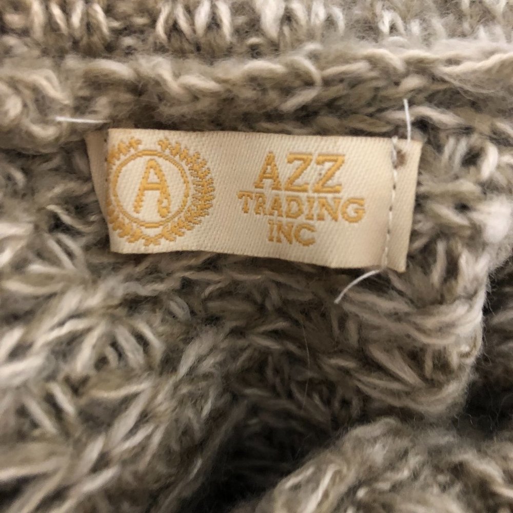 Azz Trading Inc Poncho View 3